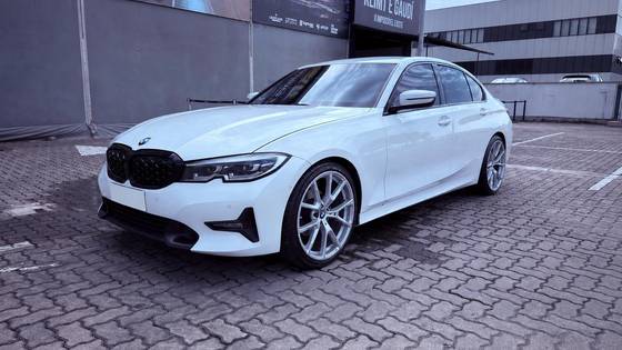 BMW 320i 2.0 16V TURBO GASOLINA SPORT GP AUTOMÁTICO
